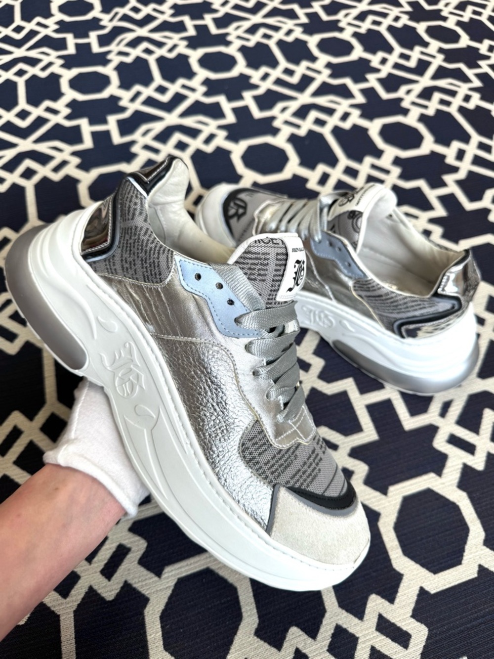 John Galliano Newspaper Chunky Sneakers White Silver Metallic Leather Size 41/10